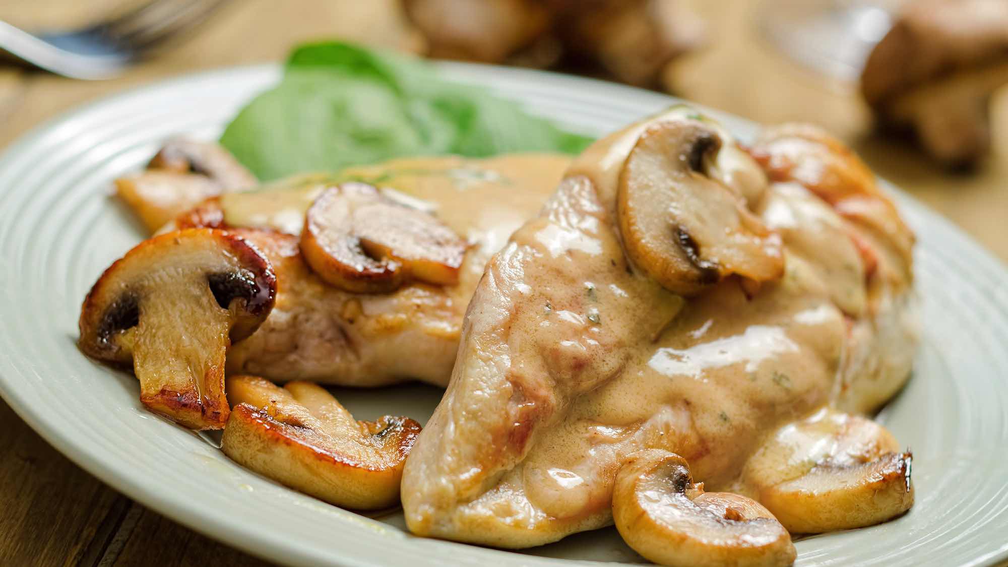 Emince de Poulet aux Champignons